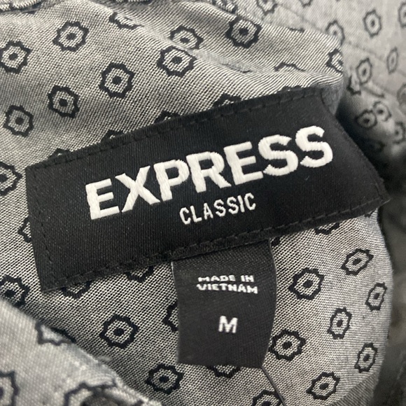 🆕 *NWT* Men’s Express Classic Fit 1MX Dress Shirt - Picture 4 of 4